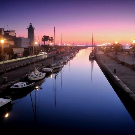 Appartamento Locazione Turistica Lungomare Viareggio Esterno foto