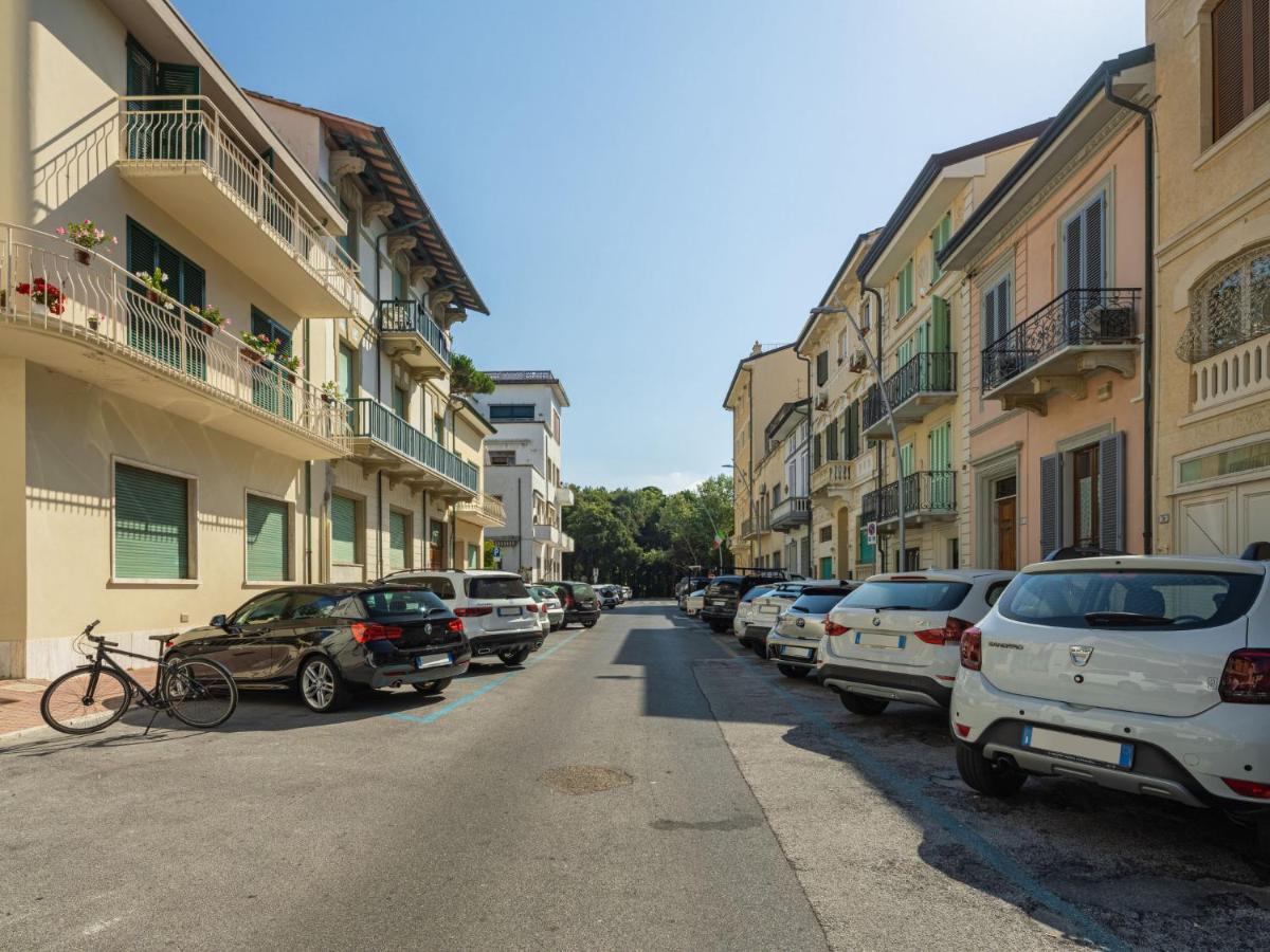 Appartamento Locazione Turistica Lungomare Viareggio Esterno foto