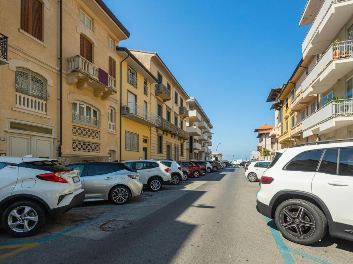 Appartamento Locazione Turistica Lungomare Viareggio Esterno foto